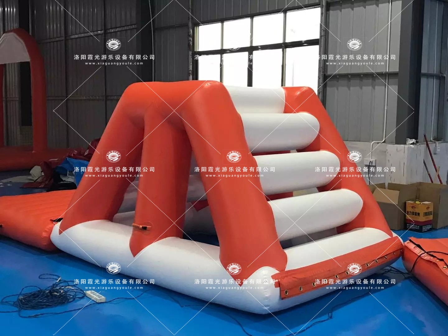 王五镇水上闯关设施